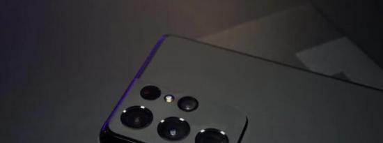 與iPhone 12手機(jī)相比 三星Galaxy S21手機(jī)的價(jià)值迅速喪失