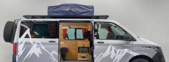 Flowcamper用山間小屋的風(fēng)格來(lái)裝飾大眾露營(yíng)車